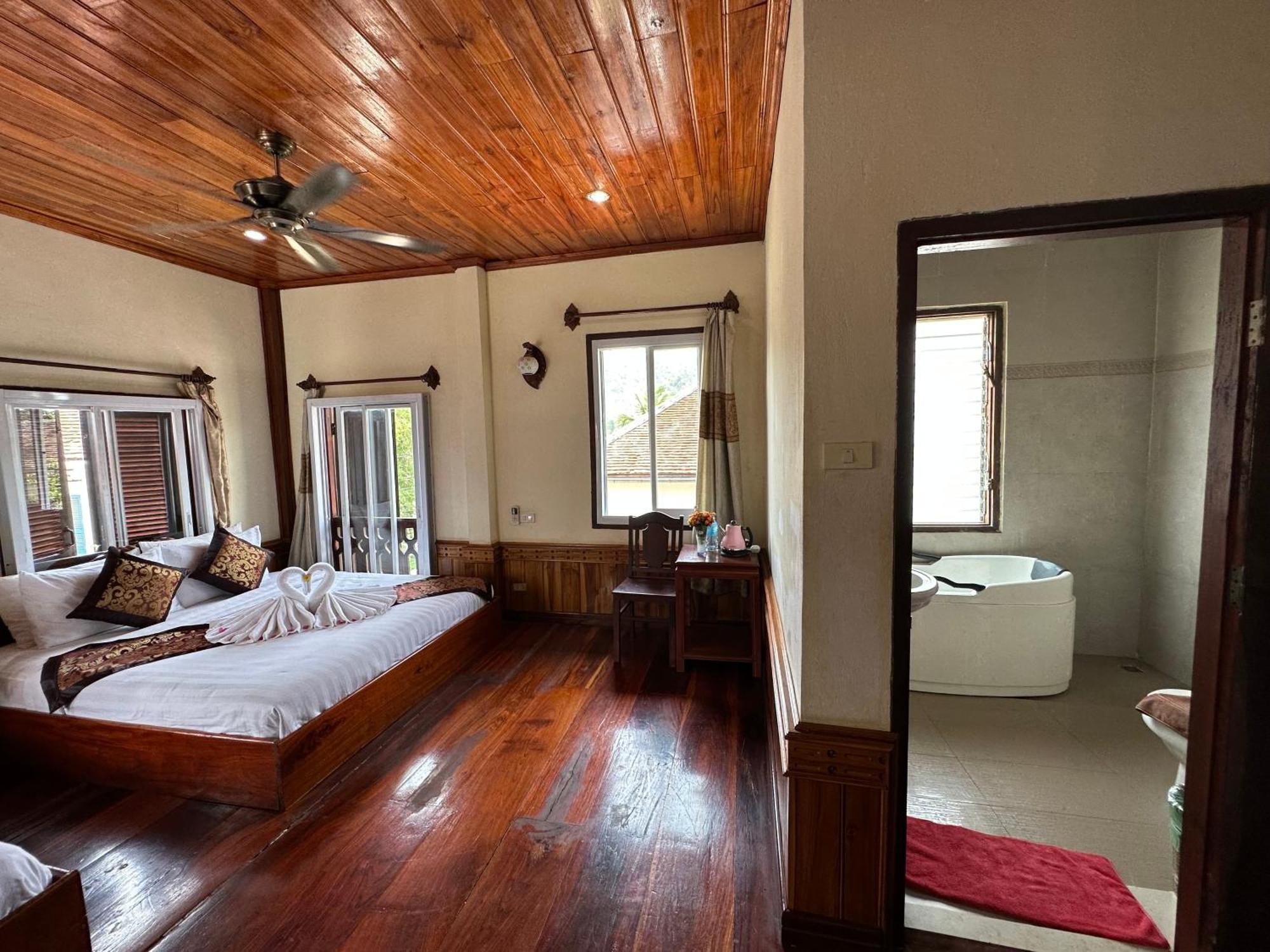 Villa Thida Mekong Riverside ルアンパバーン エクステリア 写真