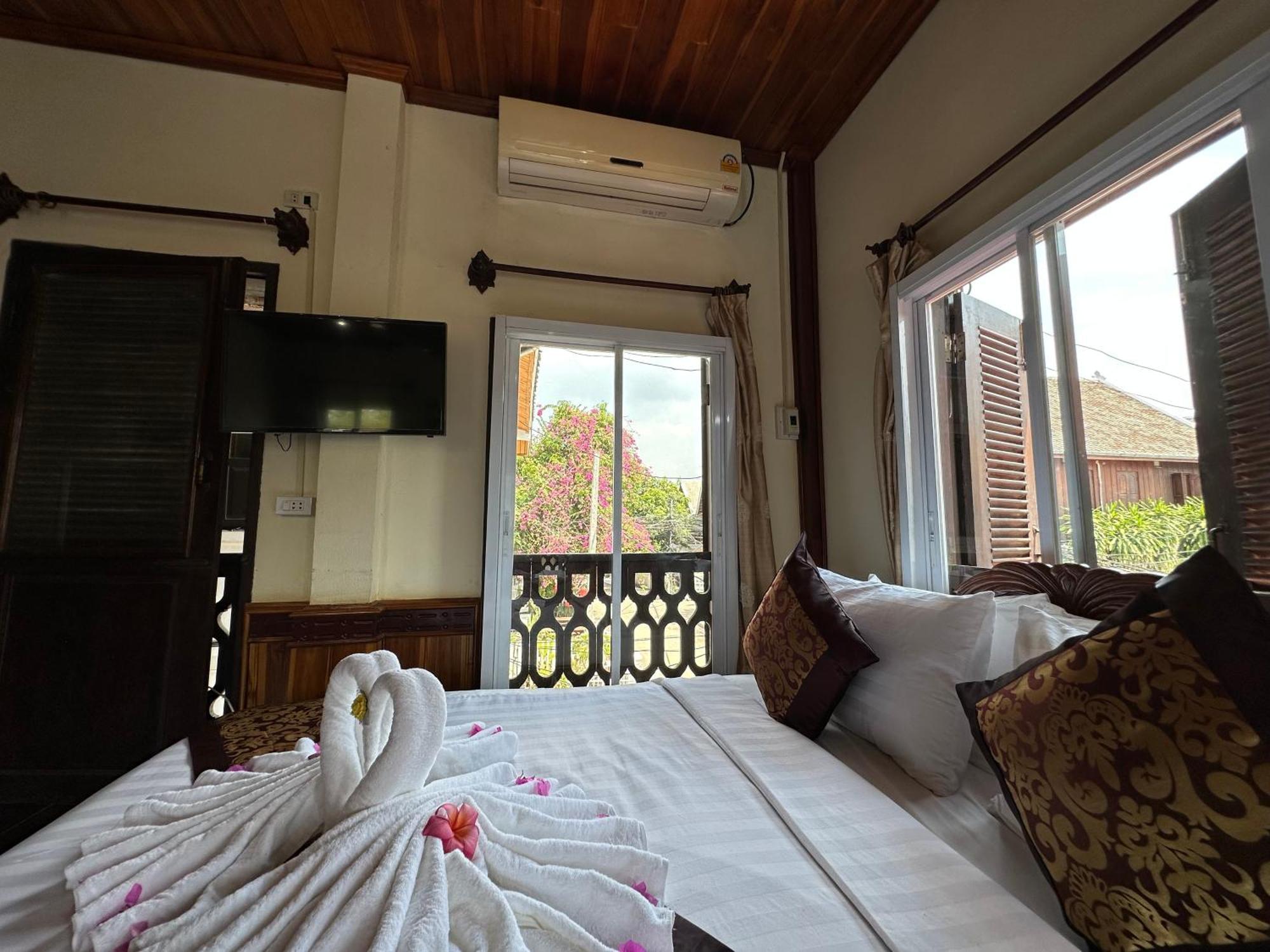 Villa Thida Mekong Riverside ルアンパバーン エクステリア 写真