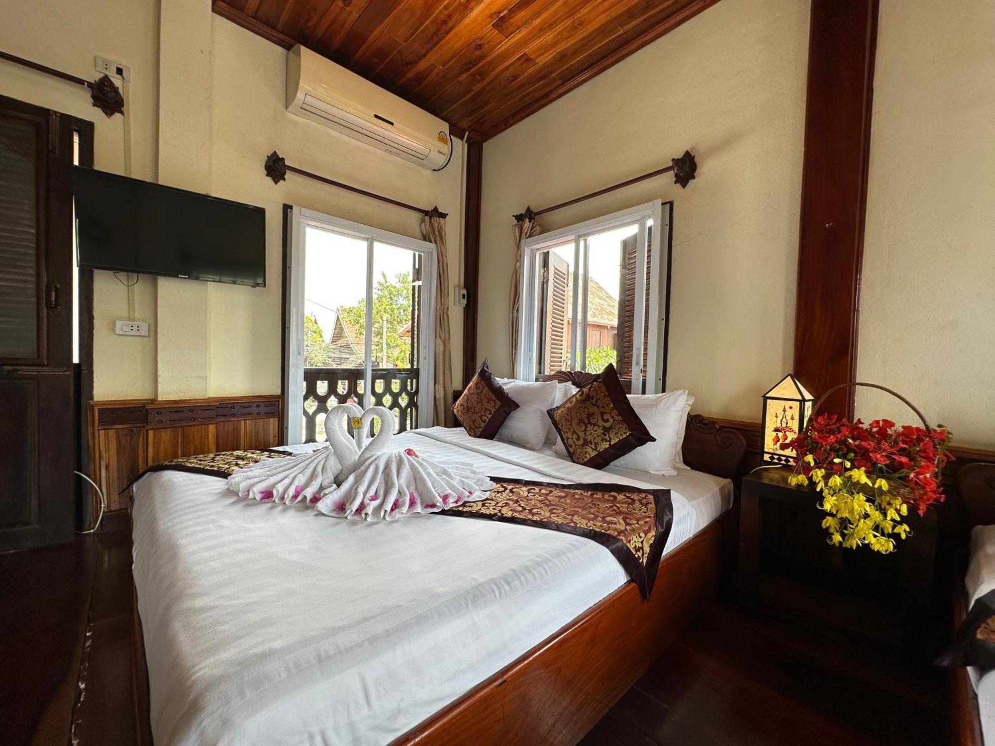Villa Thida Mekong Riverside ルアンパバーン エクステリア 写真